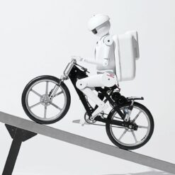 Robot compagnon éducatif humanoïde à vélo Murata Boy Robots